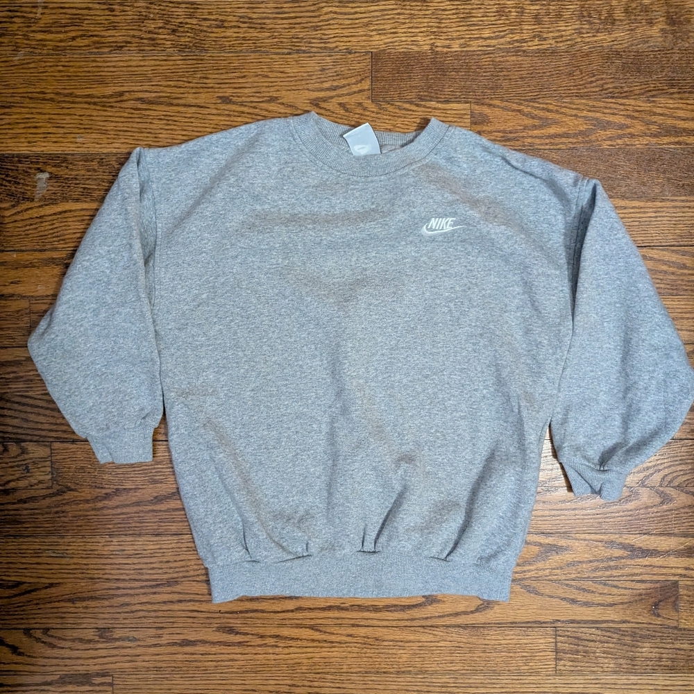 Nike Light Gray Crewneck Sweatshirt Sz M